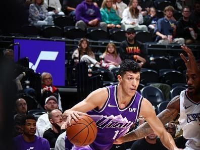 SALT LAKE CITY, UT - DECEMBER 8: Simone Fontecchio #16 of the Utah Jazz dribbles the ball during the game against the LA Clippers on December 8, 2023 at vivint.SmartHome Arena in Salt Lake City, Utah. NOTE TO USER: User expressly acknowledges and agrees that, by downloading and or using this Photograph, User is consenting to the terms and conditions of the Getty Images License Agreement. Mandatory Copyright Notice: Copyright 2023 NBAE (Photo by Melissa Majchrzak/NBAE via Getty Images)