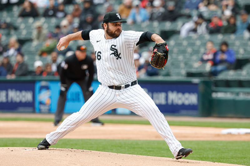 May 4, 2025; Chicago, Illinois, USA; Chicago White Sox starting pitcher Bryse Wilson (46) delivers a pitch against the Houston Astros during the first inning at Rate Field. Mandatory Credit: Kamil Krzaczynski-Imagn Images