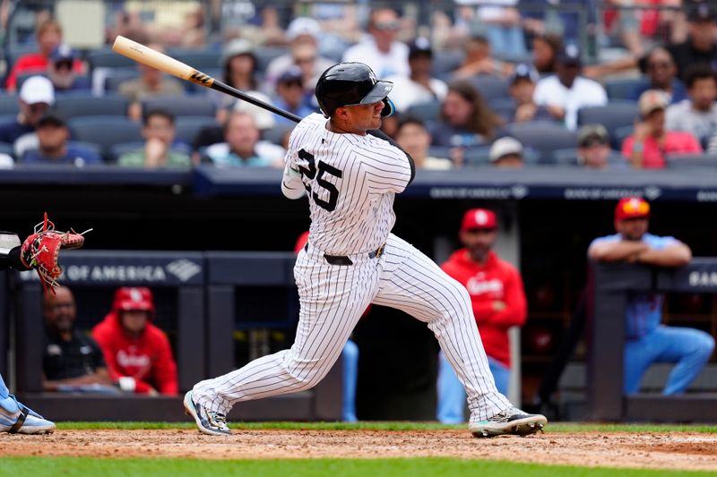 Aug 31, 2024; Bronx, New York, USA; New York Yankees second baseman Gleyber Torres (25) hits a single against the St. Louis Cardinals during the eighth inning at Yankee Stadium. Mandatory Credit: Gregory Fisher-USA TODAY Sports