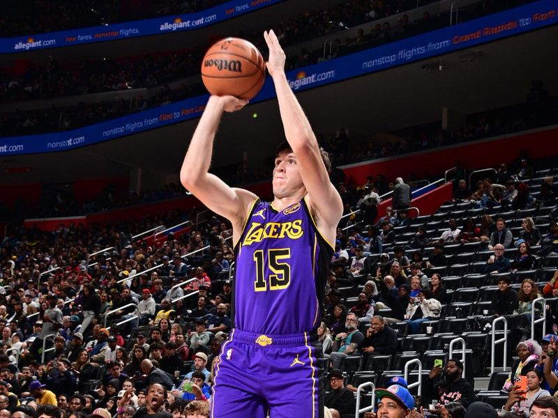 DETROIT, MI - NOVEMBER 4: Austin Reaves #15 of the Los Angeles Lakers shoots a three point basket during the game against the Detroit Pistons on November 4, 2024 at Little Caesars Arena in Detroit, Michigan. NOTE TO USER: User expressly acknowledges and agrees that, by downloading and/or using this photograph, User is consenting to the terms and conditions of the Getty Images License Agreement. Mandatory Copyright Notice: Copyright 2024 NBAE (Photo by Chris Schwegler/NBAE via Getty Images)