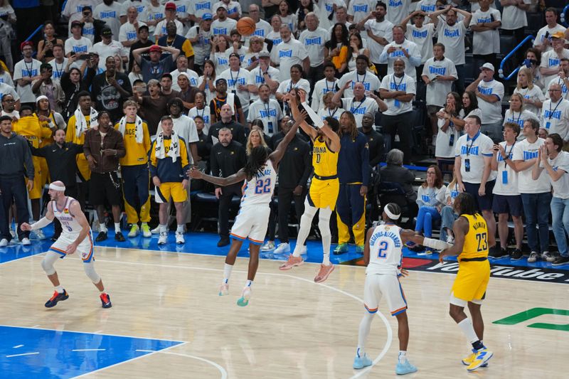 OKLAHOMA CITY, OK - JUNE 5: Tyrese Haliburton #0 of the Indiana Pacers shoots the game winning basket against the Oklahoma City Thunder during Game One of the 2025 NBA Finals on June 5, 2025 at Paycom Center in Oklahoma City, Oklahoma. NOTE TO USER: User expressly acknowledges and agrees that, by downloading and or using this photograph, User is consenting to the terms and conditions of the Getty Images License Agreement. Mandatory Copyright Notice: Copyright 2025 NBAE (Photo by Morgan Givens/NBAE via Getty Images)