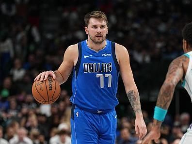 DALLAS, TX - NOVEMBER 5: Luka Doncic #77 of the Dallas Mavericks dribbles the ball during the game against the Charlotte Hornets on November 5, 2023 at the American Airlines Center in Dallas, Texas. NOTE TO USER: User expressly acknowledges and agrees that, by downloading and or using this photograph, User is consenting to the terms and conditions of the Getty Images License Agreement. Mandatory Copyright Notice: Copyright 2023 NBAE (Photo by Glenn James/NBAE via Getty Images)