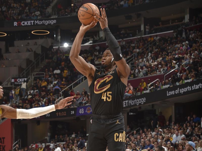 CLEVELAND, OH - OCTOBER 30: Donovan Mitchell #45 of the Cleveland Cavaliers three point basket during the game against the Los Angeles Lakers on October 30, 2024 at Rocket Mortgage FieldHouse in Cleveland, Ohio. NOTE TO USER: User expressly acknowledges and agrees that, by downloading and/or using this Photograph, user is consenting to the terms and conditions of the Getty Images License Agreement. Mandatory Copyright Notice: Copyright 2024 NBAE (Photo by David Liam Kyle/NBAE via Getty Images)