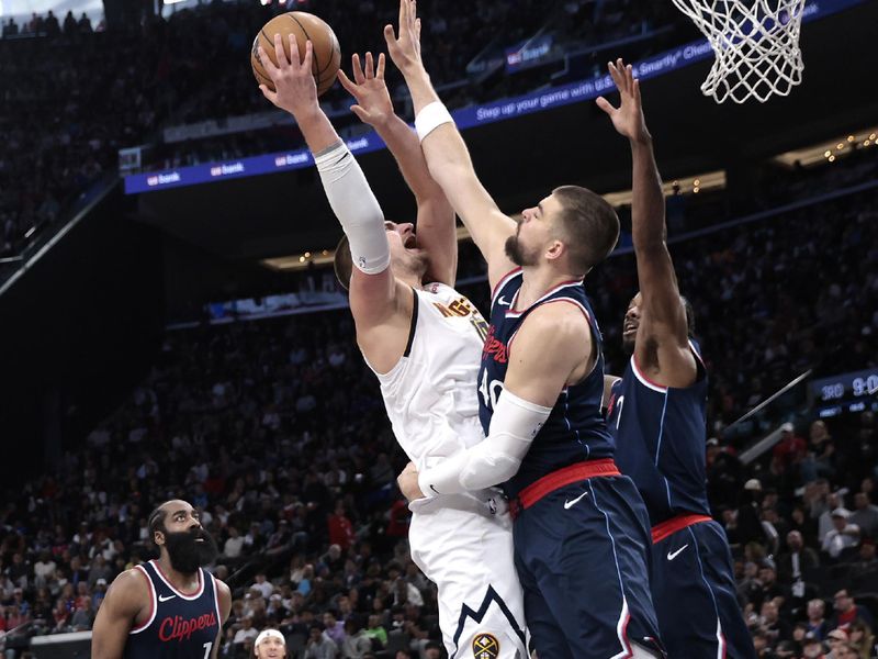 INGLEWOOD, CALIFORNIA - APRIL 26: Nikola Jokic #15 of the Denver Nuggets shoots against Ivica Zubac #40 of the LA Clippers during the third quarter in Game Four of the Western Conference First Round NBA Playoffs at Intuit Dome on April 26, 2025 in Inglewood, California. NOTE TO USER: User expressly acknowledges and agrees that, by downloading and or using this photograph, User is consenting to the terms and conditions of the Getty Images License Agreement. (Photo by Ronald Martinez/Getty Images)