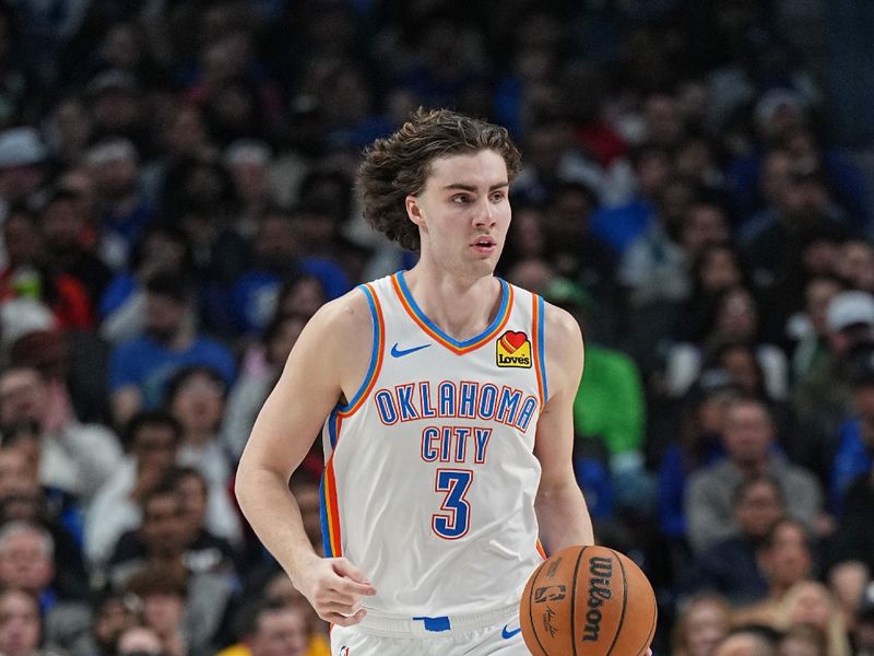 DALLAS, TX - FEBRUARY 10: Josh Giddey #3 of the Oklahoma City Thunder brings the ball up court during the game against the Dallas Mavericks on February 10, 2024 at the American Airlines Center in Dallas, Texas. NOTE TO USER: User expressly acknowledges and agrees that, by downloading and or using this photograph, User is consenting to the terms and conditions of the Getty Images License Agreement. Mandatory Copyright Notice: Copyright 2024 NBAE (Photo by Glenn James/NBAE via Getty Images)