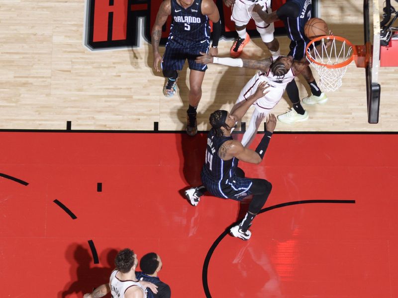 HOUSTON, TX - MARCH 10: Jalen Green #4 of the Houston Rockets drives to the basket during the game against the Orlando Magic on March 10, 2025 at the Toyota Center in Houston, Texas. NOTE TO USER: User expressly acknowledges and agrees that, by downloading and or using this photograph, User is consenting to the terms and conditions of the Getty Images License Agreement. Mandatory Copyright Notice: Copyright 2025 NBAE (Photo by Logan Riely/NBAE via Getty Images)