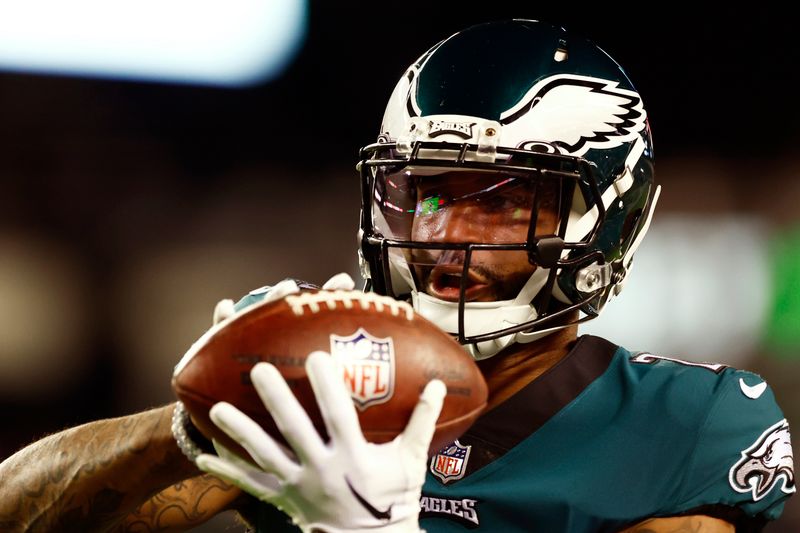 Philadelphia Eagles cornerback Darius Slay (2) warms up before an NFL football game against the Dallas Cowboys, Sunday, Oct. 16, 2022, in Philadelphia. (AP Photo/Rich Schultz)