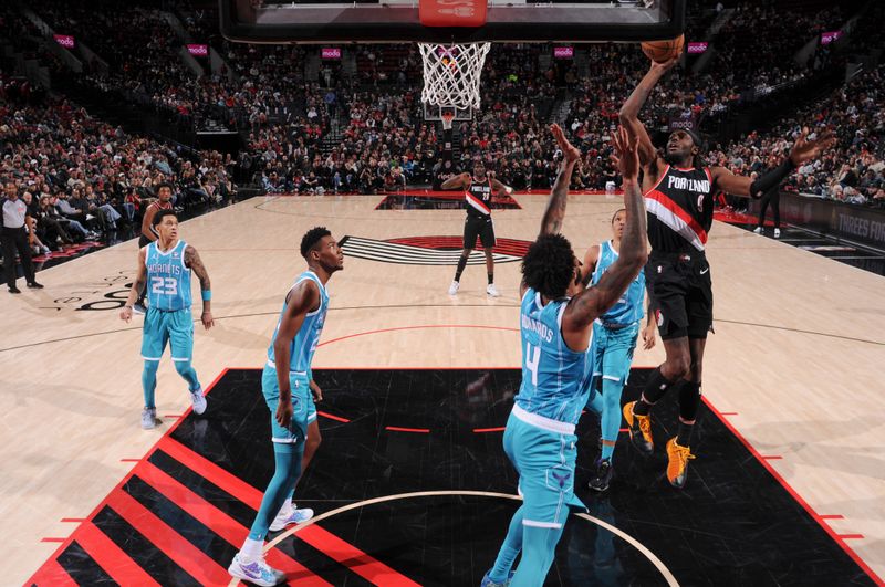 PORTLAND, OR - FEBRUARY 25:  Jerami Grant #9 of the Portland Trail Blazers goes to the basket during the game on February 25, 2024 at the Moda Center Arena in Portland, Oregon. NOTE TO USER: User expressly acknowledges and agrees that, by downloading and or using this photograph, user is consenting to the terms and conditions of the Getty Images License Agreement. Mandatory Copyright Notice: Copyright 2024 NBAE (Photo by Cameron Browne/NBAE via Getty Images)