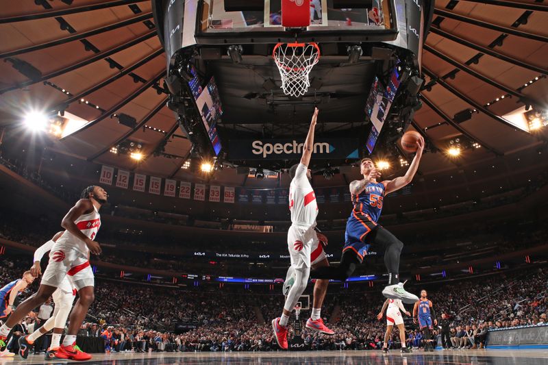 NEW YORK, NY - JANUARY 20: Isaiah Hartenstein #55 of the New York Knicks drives to the basket during the game against the Toronto Raptors on January 20, 2024 at Madison Square Garden in New York City, New York.  NOTE TO USER: User expressly acknowledges and agrees that, by downloading and or using this photograph, User is consenting to the terms and conditions of the Getty Images License Agreement. Mandatory Copyright Notice: Copyright 2024 NBAE  (Photo by Nathaniel S. Butler/NBAE via Getty Images)