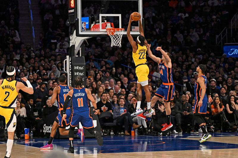 NEW YORK, NY - FEBRUARY 10: Isaiah Jackson #22 of the Indiana Pacers drives to the basket during the game against the New York Knicks on February 10, 2024 at Madison Square Garden in New York City, New York.  NOTE TO USER: User expressly acknowledges and agrees that, by downloading and or using this photograph, User is consenting to the terms and conditions of the Getty Images License Agreement. Mandatory Copyright Notice: Copyright 2024 NBAE  (Photo by David Dow/NBAE via Getty Images)