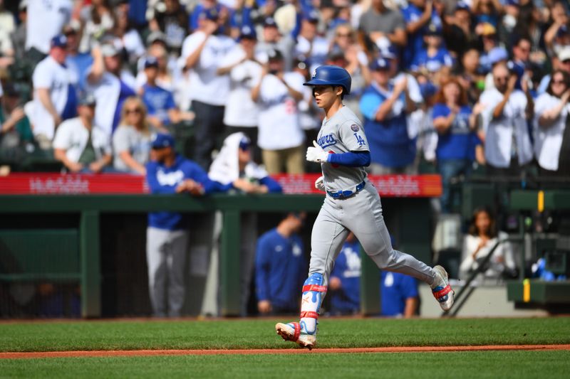 Sep 28, 2025; Seattle, Washington, USA; Los Angeles Dodgers second baseman Hyeseong Kim (6) runs the bases after hitting a 2-run home run against the Seattle Mariners during the second inning at T-Mobile Park. Mandatory Credit: Steven Bisig-Imagn Images
