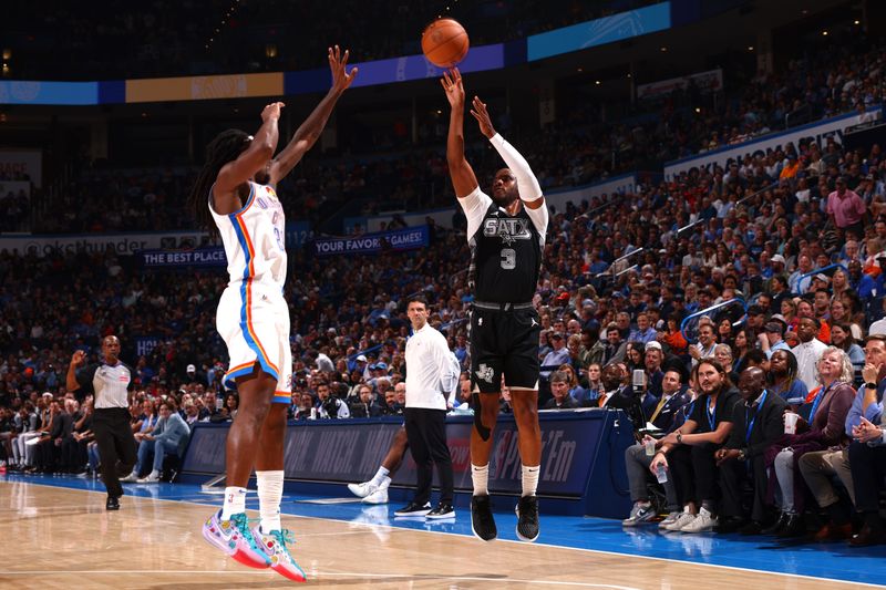 OKLAHOMA CITY, OK - OCTOBER 30: Chris Paul #3 of the San Antonio Spurs three point basket during the game against the Oklahoma City Thunder on October 30, 2024 at Paycom Arena in Oklahoma City, Oklahoma. NOTE TO USER: User expressly acknowledges and agrees that, by downloading and or using this photograph, User is consenting to the terms and conditions of the Getty Images License Agreement. Mandatory Copyright Notice: Copyright 2024 NBAE (Photo by Zach Beeker/NBAE via Getty Images)