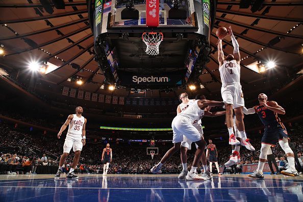 NEW YORK, NY - NOVEMBER 1: Max Strus #1 of the Cleveland Cavaliers grabs the rebound during the game against the New York Knicks on November 1, 2023 at Madison Square Garden in New York City, New York.  NOTE TO USER: User expressly acknowledges and agrees that, by downloading and or using this photograph, User is consenting to the terms and conditions of the Getty Images License Agreement. Mandatory Copyright Notice: Copyright 2023 NBAE  (Photo by Nathaniel S. Butler/NBAE via Getty Images)