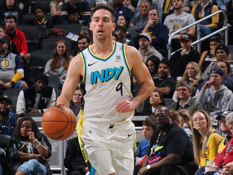 INDIANAPOLIS, IN - NOVEMBER 17: T.J. McConnell #9 of the Indiana Pacers dribbles the ball during the game against the Miami Heat on November 17, 2024 at Gainbridge Fieldhouse in Indianapolis, Indiana. NOTE TO USER: User expressly acknowledges and agrees that, by downloading and or using this Photograph, user is consenting to the terms and conditions of the Getty Images License Agreement. Mandatory Copyright Notice: Copyright 2024 NBAE (Photo by Ron Hoskins/NBAE via Getty Images)