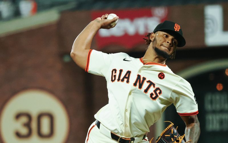 Sep 12, 2024; San Francisco, California, USA; San Francisco Giants relief pitcher Camilo Doval (75) pitches the ball against the Milwaukee Brewers during the seventh inning at Oracle Park. Mandatory Credit: Kelley L Cox-Imagn Images