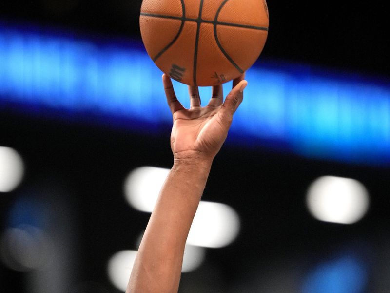 BROOKLYN, NY - January 6: Thomas Bryant #3 of the Indiana Pacers warms up before the game against the Brooklyn Nets on January 6, 2025 at Barclays Center in Brooklyn, New York. NOTE TO USER: User expressly acknowledges and agrees that, by downloading and or using this Photograph, user is consenting to the terms and conditions of the Getty Images License Agreement. Mandatory Copyright Notice: Copyright 2025 NBAE (Photo by Catalina Fragoso/NBAE via Getty Images)