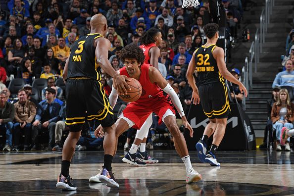 SAN FRANCISCO, CA - DECEMBER 23: Matisse Thybulle #4 of the Portland Trail Blazers plays defense during the game against the Golden State Warriors on December 23, 2023 at Chase Center in San Francisco, California. NOTE TO USER: User expressly acknowledges and agrees that, by downloading and or using this photograph, user is consenting to the terms and conditions of Getty Images License Agreement. Mandatory Copyright Notice: Copyright 2023 NBAE (Photo by Noah Graham/NBAE via Getty Images)