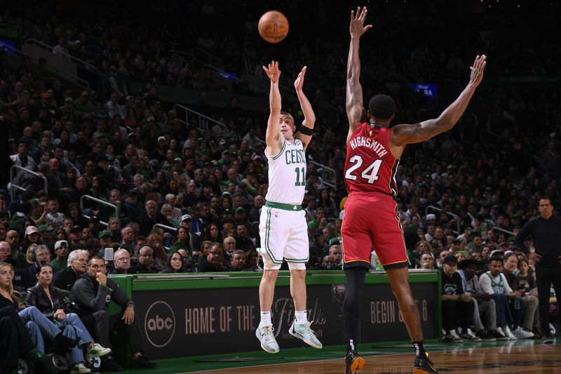 Celtics vs Heat: Jayson Tatum Leads Boston to Victory in Eastern Conference Showdown