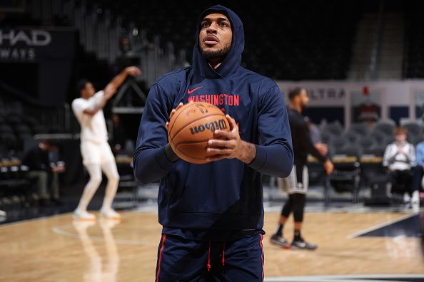 WASHINGTON, DC -? DECEMBER 29: Daniel Gafford #21 of the Washington Wizards warms up before the game against the Brooklyn Nets on December 29, 2023 at Capital One Arena in Washington, DC. NOTE TO USER: User expressly acknowledges and agrees that, by downloading and or using this Photograph, user is consenting to the terms and conditions of the Getty Images License Agreement. Mandatory Copyright Notice: Copyright 2023 NBAE (Photo by Stephen Gosling/NBAE via Getty Images)