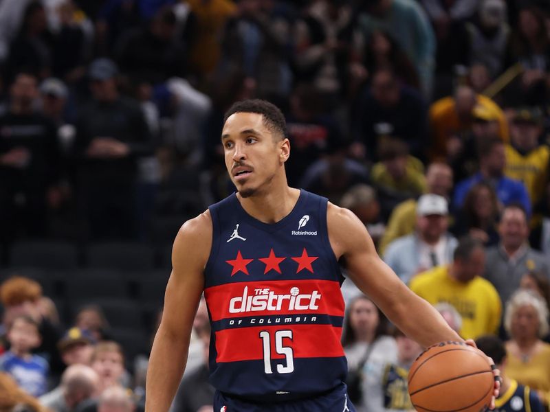 INDIANAPOLIS, IN - NOVEMBER 24: Malcolm Brogdon #15 of the Washington Wizards dribbles the ball during the game against the Indiana Pacers on November 24, 2024 at Gainbridge Fieldhouse in Indianapolis, Indiana. NOTE TO USER: User expressly acknowledges and agrees that, by downloading and or using this Photograph, user is consenting to the terms and conditions of the Getty Images License Agreement. Mandatory Copyright Notice: Copyright 2024 NBAE (Photo by Pepper Robinson/NBAE via Getty Images)