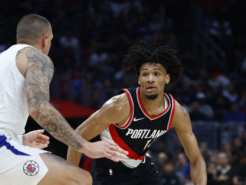 LOS ANGELES, CALIFORNIA - DECEMBER 11:  Shaedon Sharpe #17 of the Portland Trail Blazers at Crypto.com Arena on December 11, 2023 in Los Angeles, California.  NOTE TO USER: User expressly acknowledges and agrees that, by downloading and/or using this photograph, user is consenting to the terms and conditions of the Getty Images License Agreement. (Photo by Ronald Martinez/Getty Images)