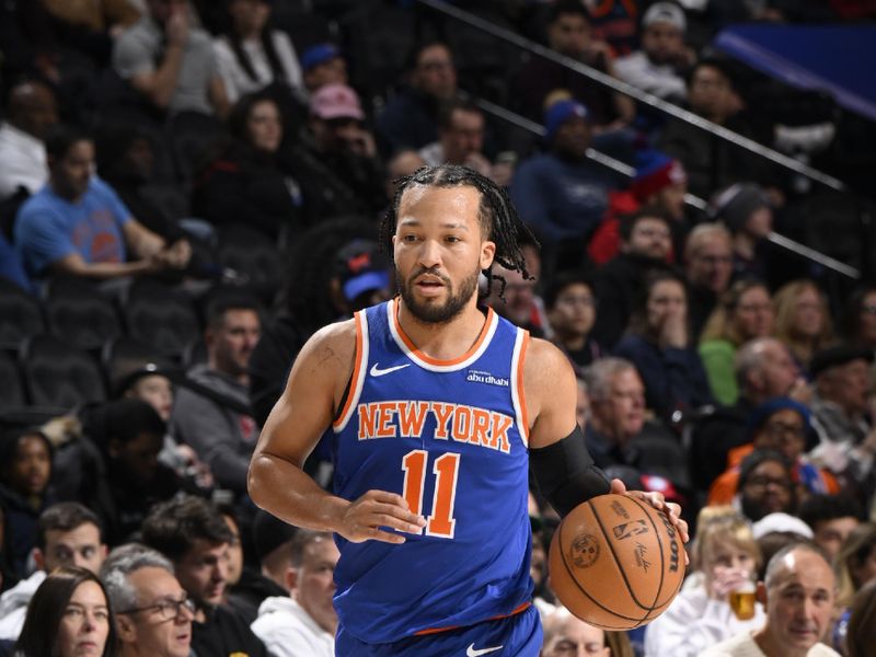 PHILADELPHIA, PA - JANUARY 15: Jalen Brunson #11 of the New York Knicks dribbles the ball during the game against the Philadelphia 76ers on January 15, 2025 at the Wells Fargo Center in Philadelphia, Pennsylvania NOTE TO USER: User expressly acknowledges and agrees that, by downloading and/or using this Photograph, user is consenting to the terms and conditions of the Getty Images License Agreement. Mandatory Copyright Notice: Copyright 2025 NBAE (Photo by David Dow/NBAE via Getty Images)