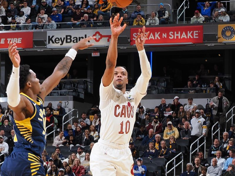 INDIANAPOLIS, IN - JANUARY 14:  Darius Garland #10 of the Cleveland Cavaliers shoots the ball during the game against the Indiana Pacers on January 14, 2025 at Gainbridge Fieldhouse in Indianapolis, Indiana. NOTE TO USER: User expressly acknowledges and agrees that, by downloading and or using this Photograph, user is consenting to the terms and conditions of the Getty Images License Agreement. Mandatory Copyright Notice: Copyright 2025 NBAE (Photo by Ron Hoskins/NBAE via Getty Images)