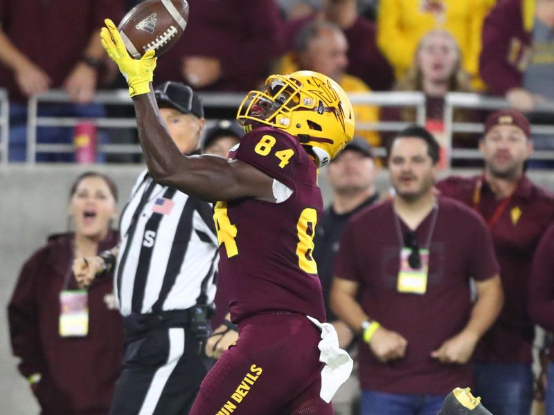 Nov 23, 2019; Tempe, AZ, USA; Arizona State Sun Devils wide receiver Frank Darby (84) catches a touchdown pass against the Oregon Ducks at Sun Devil Stadium. Mandatory Credit: Mark J. Rebilas-USA TODAY Sports