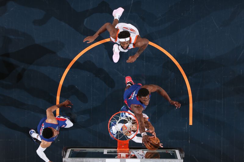 NEW YORK, NY - APRIL 29: Jalen Duren #0 of the Detroit Pistons blocks a shot during the game against the New York Knicks during Round 1 Game 5 of the 2025 NBA Playoffs on April 29, 2025 at Madison Square Garden in New York City, New York.  NOTE TO USER: User expressly acknowledges and agrees that, by downloading and or using this photograph, User is consenting to the terms and conditions of the Getty Images License Agreement. Mandatory Copyright Notice: Copyright 2025 NBAE  (Photo by Nathaniel S. Butler/NBAE via Getty Images)