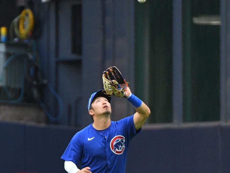 Brewers vs Cubs: Yelich's Exceptional Performance Sets Stage for Wrigley Showdown