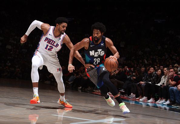 BROOKLYN, NY - NOVEMBER 19: Spencer Dinwiddie #26 of the Brooklyn Nets dribbles the ball during the game against the Philadelphia 76ers on November 19, 2023 at Barclays Center in Brooklyn, New York. NOTE TO USER: User expressly acknowledges and agrees that, by downloading and or using this Photograph, user is consenting to the terms and conditions of the Getty Images License Agreement. Mandatory Copyright Notice: Copyright 2023 NBAE (Photo by Nathaniel S. Butler/NBAE via Getty Images)