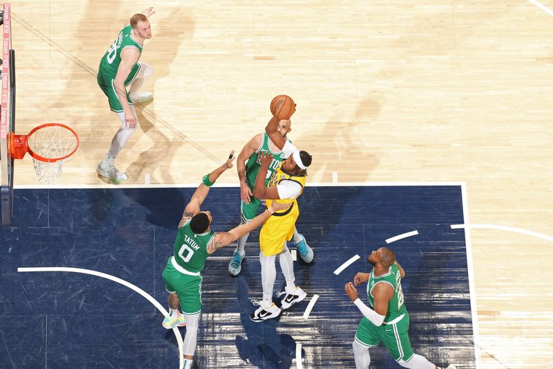 INDIANAPOLIS, IN - MAY 27: Myles Turner #33 of the Indiana Pacers shoots the ball during the game against the Boston Celtics during Game 4 of the Eastern Conference Finals of the 2024 NBA Playoffs on May 27, 2024 at Gainbridge Fieldhouse in Indianapolis, Indiana. NOTE TO USER: User expressly acknowledges and agrees that, by downloading and or using this Photograph, user is consenting to the terms and conditions of the Getty Images License Agreement. Mandatory Copyright Notice: Copyright 2024 NBAE (Photo by Nathaniel S. Butler/NBAE via Getty Images)