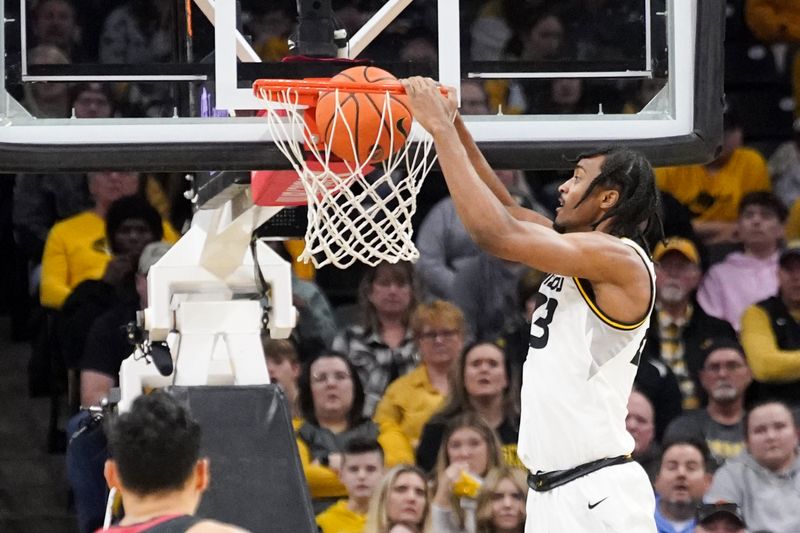 Jan 6, 2024; Columbia, Missouri, USA; Missouri Tigers forward Aidan Shaw (23) dunks the ball against the Georgia Bulldogs during the second half at Mizzou Arena. Mandatory Credit: Denny Medley-USA TODAY Sports