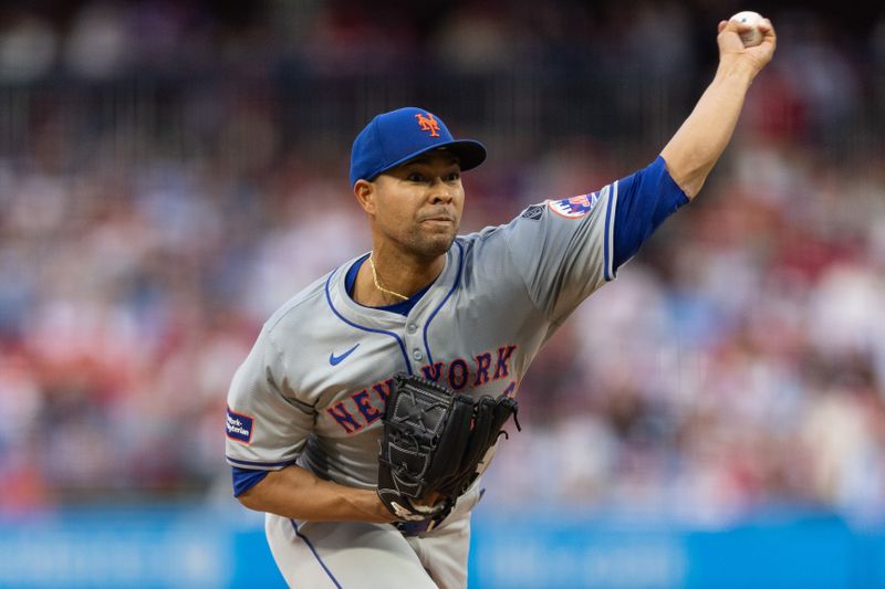 May 16, 2024; Philadelphia, Pennsylvania, USA; New York Mets pitcher Jose Quintana (62) throws a pitch during the second inning against the Philadelphia Phillies at Citizens Bank Park. Mandatory Credit: Bill Streicher-USA TODAY Sports