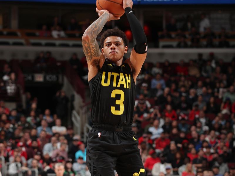 CHICAGO, IL - NOVEMBER 4: Keyonte George #3 of the Utah Jazz shoots the ball during the game against the Chicago Bulls on NOVEMBER 4, 2024 at United Center in Chicago, Illinois. NOTE TO USER: User expressly acknowledges and agrees that, by downloading and or using this photograph, User is consenting to the terms and conditions of the Getty Images License Agreement. Mandatory Copyright Notice: Copyright 2024 NBAE (Photo by Gary Dineen/NBAE via Getty Images)