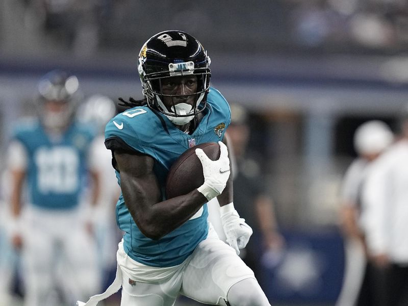Jacksonville Jaguars vs Miami Dolphins: Travis Etienne's Key Role in Upcoming Clash