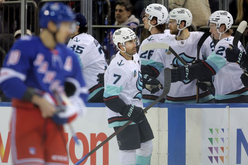 Seattle Kraken's Third Period Surge Overpowers New York Rangers at Madison Square Garden