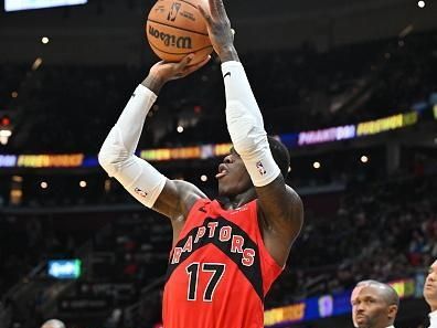 CLEVELAND, OHIO - NOVEMBER 26: Dennis Schroder #17 of the Toronto Raptors shoots during the fourth quarter against the Cleveland Cavaliers at Rocket Mortgage Fieldhouse on November 26, 2023 in Cleveland, Ohio. The Cavaliers defeated the Raptors 105-102. NOTE TO USER: User expressly acknowledges and agrees that, by downloading and or using this photograph, User is consenting to the terms and conditions of the Getty Images License Agreement. (Photo by Jason Miller/Getty Images)