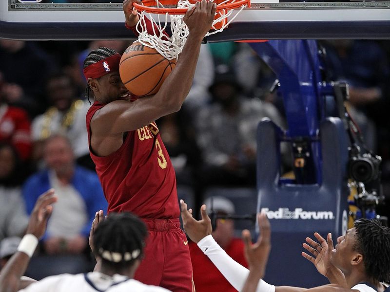 MEMPHIS, TENNESSEE - FEBRUARY 01: Caris LeVert #3 of the Cleveland Cavaliers dunks during the second half against the Memphis Grizzlies at FedExForum on February 01, 2024 in Memphis, Tennessee. NOTE TO USER: User expressly acknowledges and agrees that, by downloading and or using this photograph, User is consenting to the terms and conditions of the Getty Images License Agreement. (Photo by Justin Ford/Getty Images)