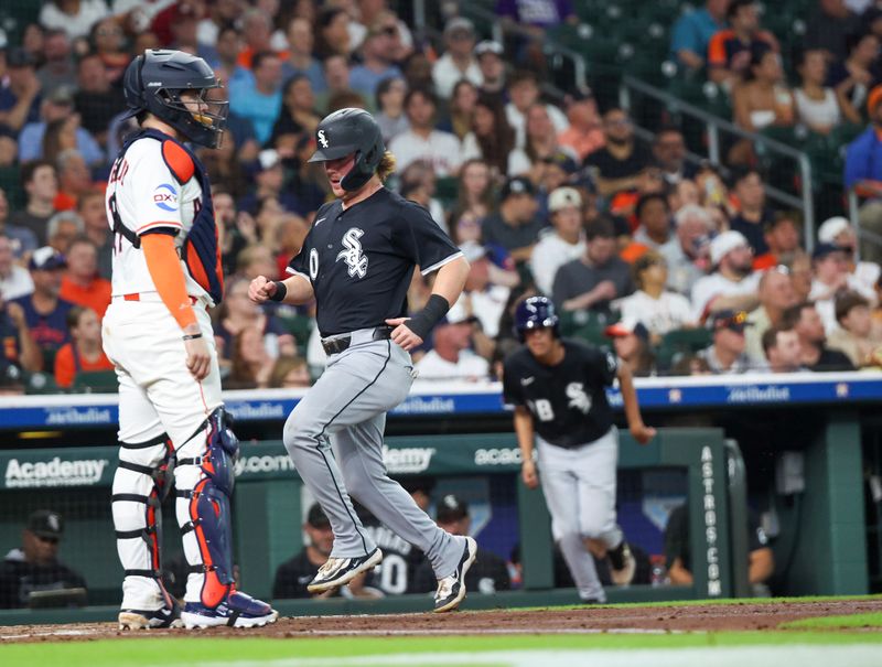 Jun 10, 2025; Houston, Texas, USA ; Chicago White Sox shortstop Chase Meidroth (10) scores a run against the Houston Astros  in the third inning at Daikin Park. Mandatory Credit: Thomas Shea-Imagn Images