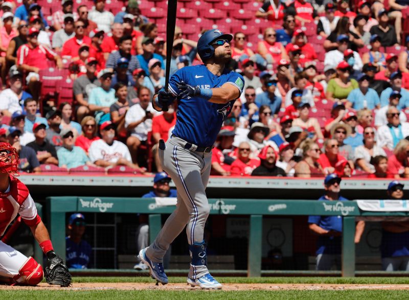 Aug 20, 2023; Cincinnati, Ohio, USA; Toronto Blue Jays center fielder Kevin Kiermaier (39) watches after hitting a two-run home run against the Cincinnati Reds during the second inning at Great American Ball Park. Mandatory Credit: David Kohl-USA TODAY Sports