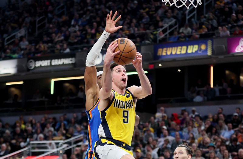 INDIANAPOLIS, INDIANA - MARCH 31: T.J. McConnell #9 of the Indiana Pacers against the Oklahoma City Thunder at Gainbridge Fieldhouse on March 31, 2023 in Indianapolis, Indiana.    NOTE TO USER: User expressly acknowledges and agrees that, by downloading and/or using this photograph, User is consenting to the terms and conditions of the Getty Images License Agreement. (Photo by Andy Lyons/Getty Images)