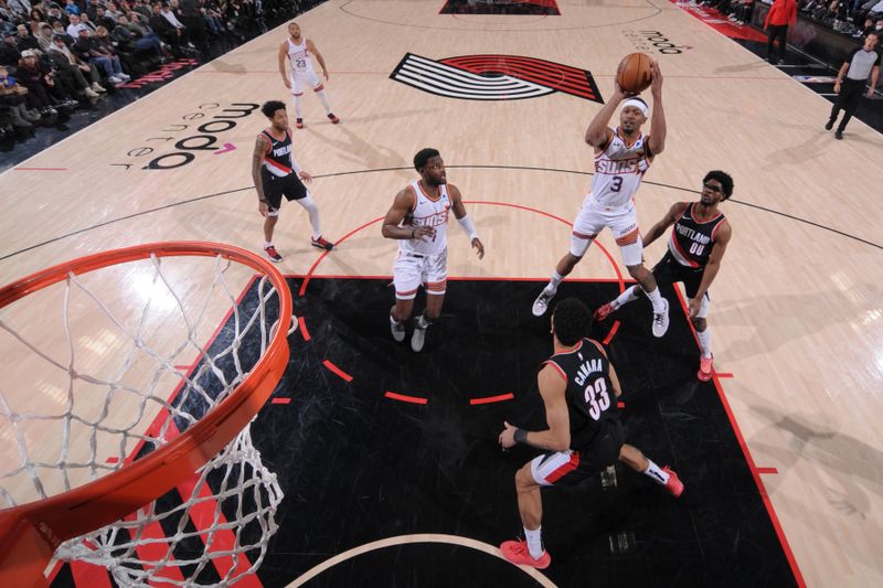 PORTLAND, OR - JANUARY 14: Bradley Beal #3 of the Phoenix Suns shoots the ball during the game against the Portland Trail Blazers on January 14, 2024 at the Moda Center Arena in Portland, Oregon. NOTE TO USER: User expressly acknowledges and agrees that, by downloading and or using this photograph, user is consenting to the terms and conditions of the Getty Images License Agreement. Mandatory Copyright Notice: Copyright 2024 NBAE (Photo by Cameron Browne/NBAE via Getty Images)