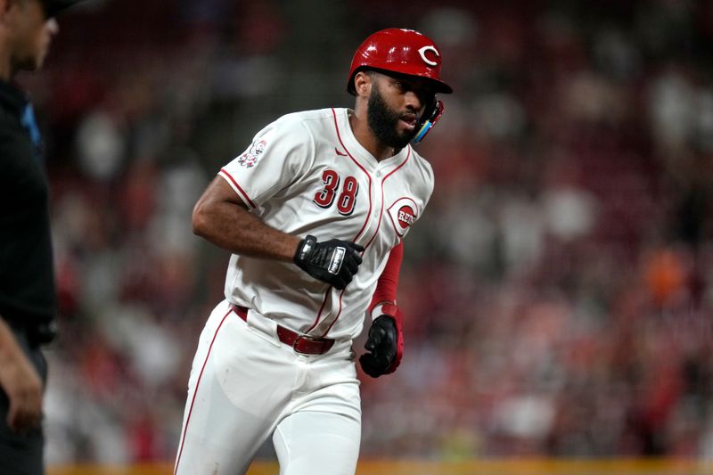 Aug 31, 2024; Cincinnati, Ohio, USA; Cincinnati Reds second base Amed Rosario (38) runs the bases during the sixth inning to tie the game against the Milwaukee Brewers at Great American Ball Park. Mandatory Credit: Cara Owsley/The Cincinnati Enquirer-USA TODAY Sports