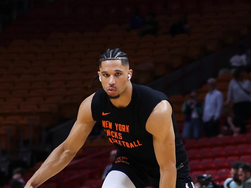 MIAMI, FLORIDA - APRIL 02: Josh Hart #3 of the New York Knicks warms up prior to a game against the Miami Heat at Kaseya Center on April 02, 2024 in Miami, Florida. NOTE TO USER: User expressly acknowledges and agrees that, by downloading and or using this photograph, User is consenting to the terms and conditions of the Getty Images License Agreement. (Photo by Megan Briggs/Getty Images)