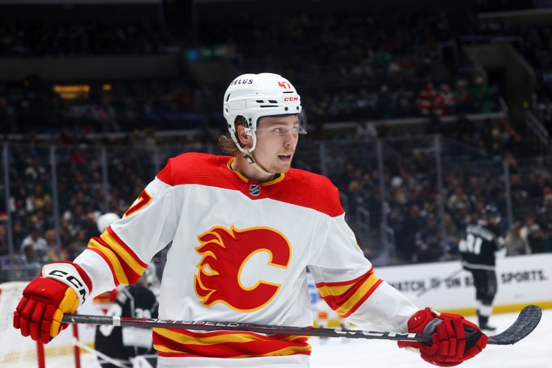 Calgary Flames vs Chicago Blackhawks: Jordan Oesterle Shines as Flames Look to Continue Winning...