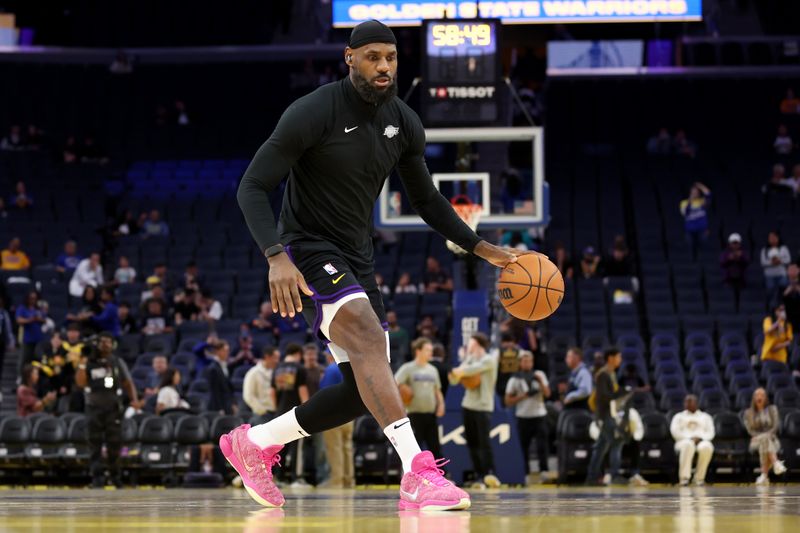 SAN FRANCISCO, CALIFORNIA - OCTOBER 18: LeBron James #23 of the Los Angeles Lakers warms up before their preseason game against the Golden State Warriors at Chase Center on October 18, 2024 in San Francisco, California.  NOTE TO USER: User expressly acknowledges and agrees that, by downloading and/or using this photograph, user is consenting to the terms and conditions of the Getty Images License Agreement.  (Photo by Ezra Shaw/Getty Images)