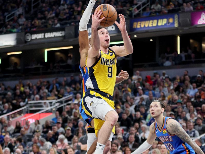 INDIANAPOLIS, INDIANA - MARCH 31: T.J. McConnell #9 of the Indiana Pacers against the Oklahoma City Thunder at Gainbridge Fieldhouse on March 31, 2023 in Indianapolis, Indiana.    NOTE TO USER: User expressly acknowledges and agrees that, by downloading and/or using this photograph, User is consenting to the terms and conditions of the Getty Images License Agreement. (Photo by Andy Lyons/Getty Images)