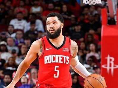 HOUSTON, TX - NOVEMBER 6: Fred VanVleet #5 of the Houston Rockets dribbles the ball during the game against the Sacramento Kings on November 6, 2023 at the Toyota Center in Houston, Texas. NOTE TO USER: User expressly acknowledges and agrees that, by downloading and or using this photograph, User is consenting to the terms and conditions of the Getty Images License Agreement. Mandatory Copyright Notice: Copyright 2023 NBAE (Photo by Logan Riely/NBAE via Getty Images)