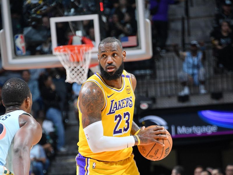 SAN ANTONIO, TX - NOVEMBER 27: LeBron James #23 of the Los Angeles Lakers looks to pass the ball during the game against the San Antonio Spurs on November 27, 2024 at the Frost Bank Center in San Antonio, Texas. NOTE TO USER: User expressly acknowledges and agrees that, by downloading and or using this photograph, user is consenting to the terms and conditions of the Getty Images License Agreement. Mandatory Copyright Notice: Copyright 2024 NBAE (Photos by Michael Gonzales/NBAE via Getty Images)